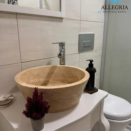 Allegria Boutique Szálloda *